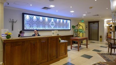 Villa Morra Suites