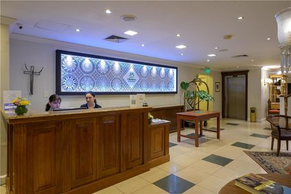 Villa Morra Suites