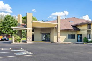 Quality Inn & Suites Black River Falls