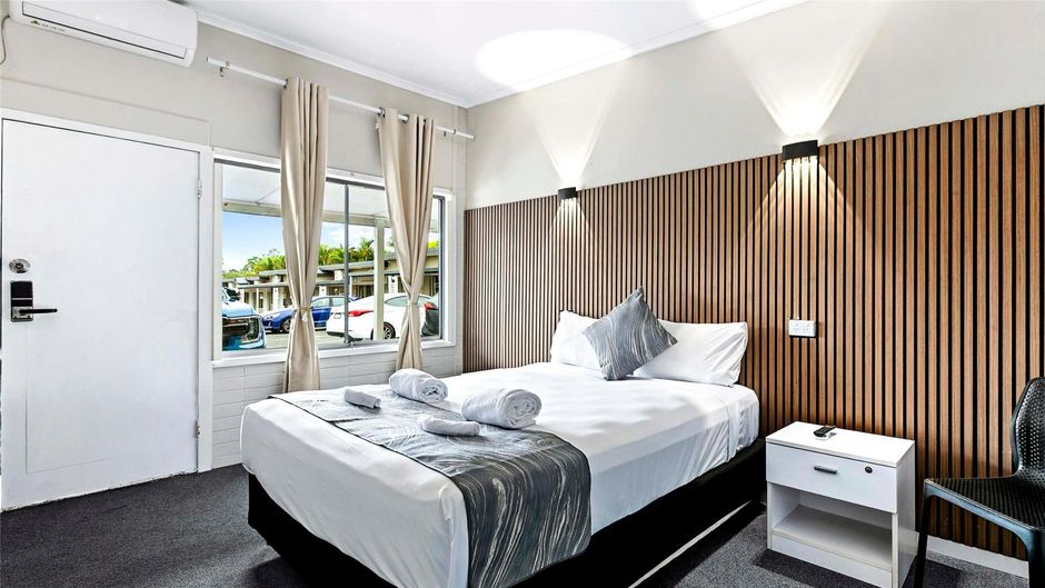 Arkana Motel Room