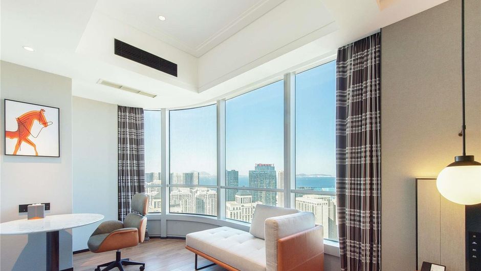 Novotel Dalian Zhongshan Square Suite