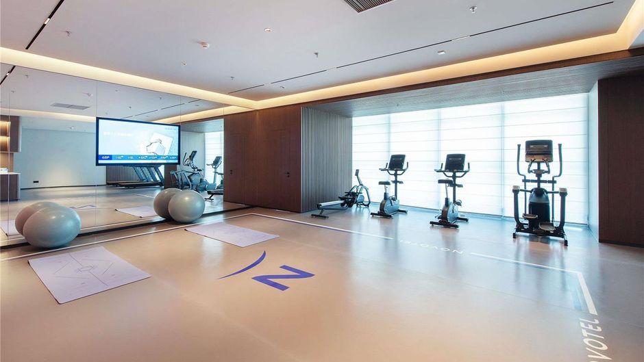 Novotel Dalian Zhongshan Square Health