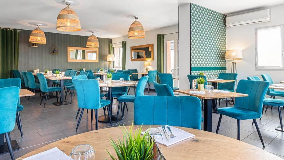 Hotel Les Pierres Dorees Restaurant