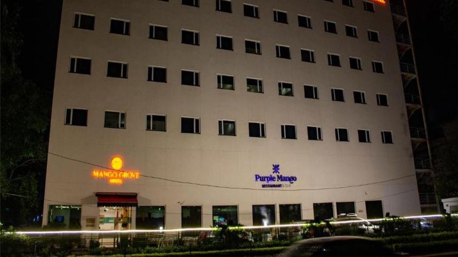Red Fox Hotel Chandigarh Exterior
