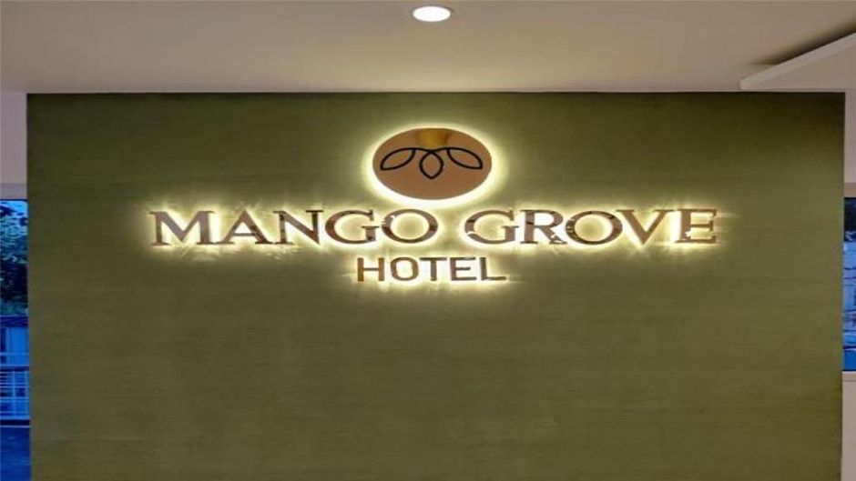 Red Fox Hotel Chandigarh Exterior