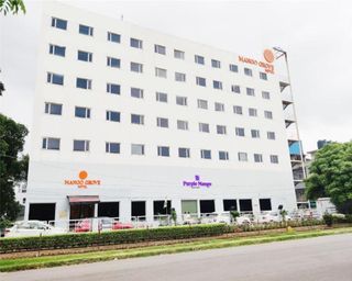Red Fox Hotel Chandigarh