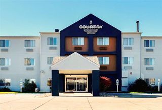 Country Inn & Suites Bismarck-Mandan