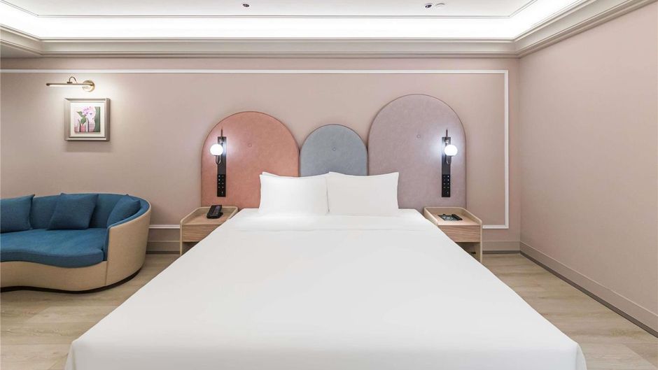 Mercure Datong Railway Station Room