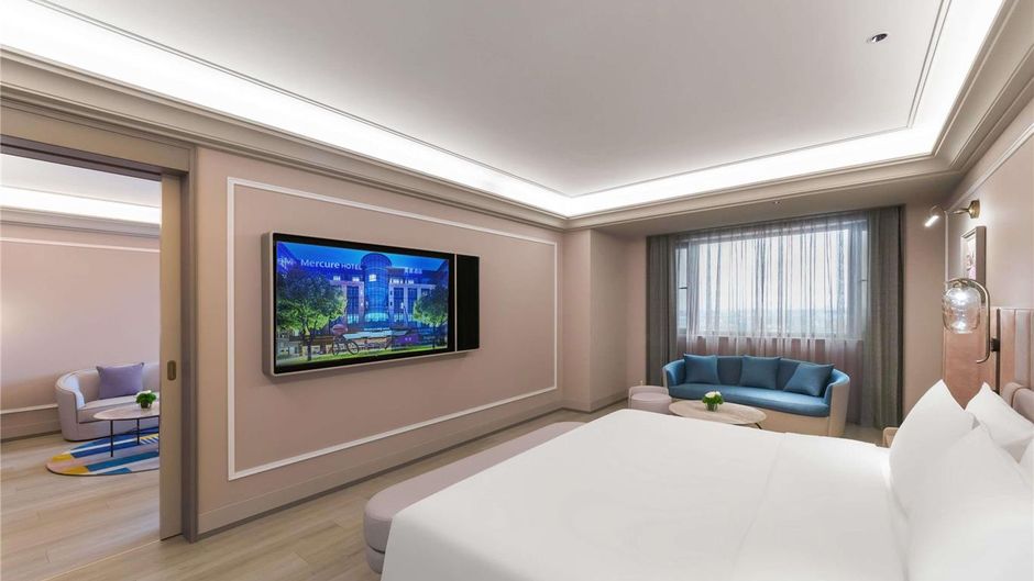 Mercure Datong Railway Station Suite