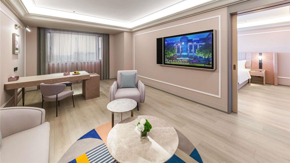 Mercure Datong Railway Station Suite