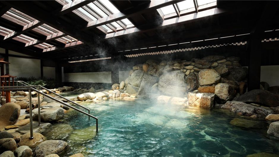 Hilton Quang Hanh Onsen Resort Recreation