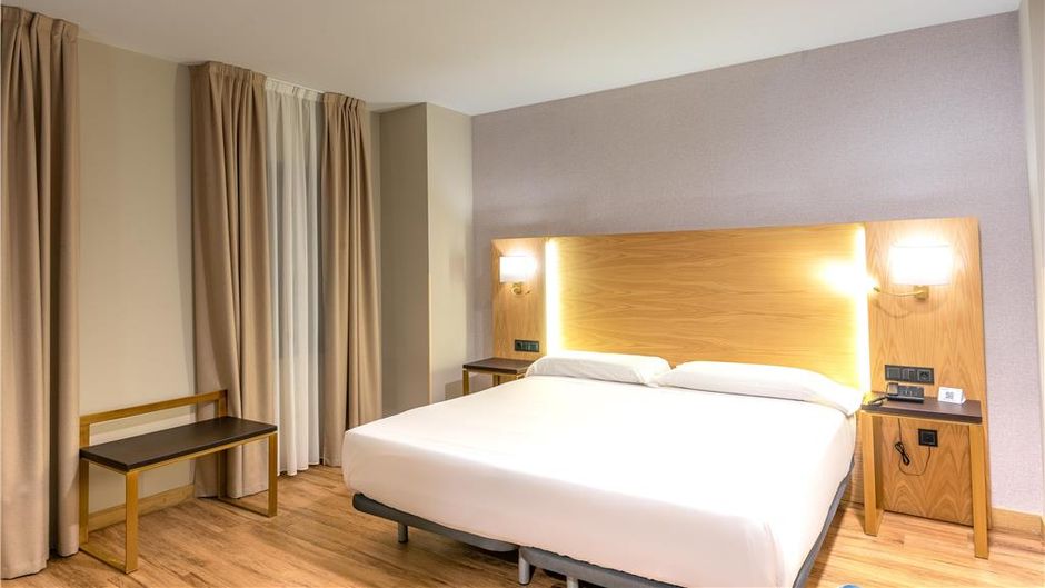 Hotel Mayoral Room