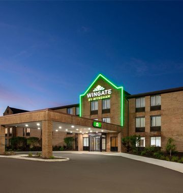 Wingate by Wyndham Livonia