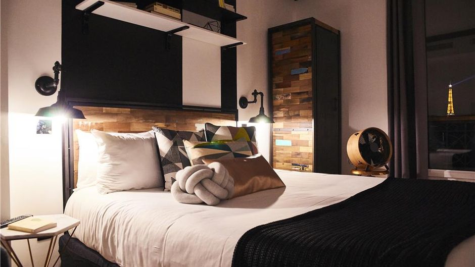 Hotel Madrigal Suite