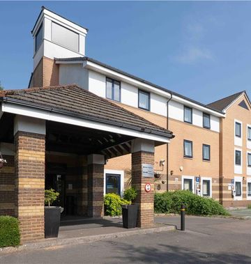 Travelodge Cardiff Gate