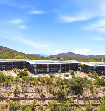Tombstone Lookout Lodge