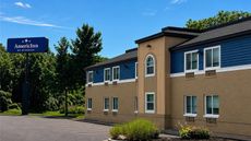 AmericInn by Wyndham Holland