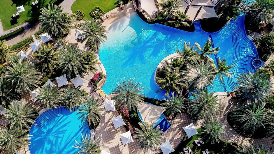 Hilton Muscat Al Bandar Pool
