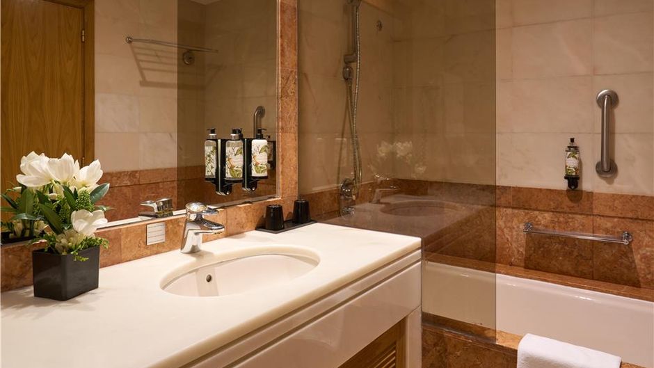 Altis Suites Room