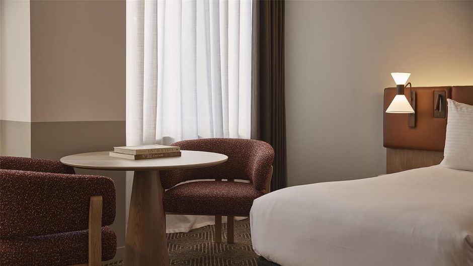 Flagstaff Gardens Melbourne Room