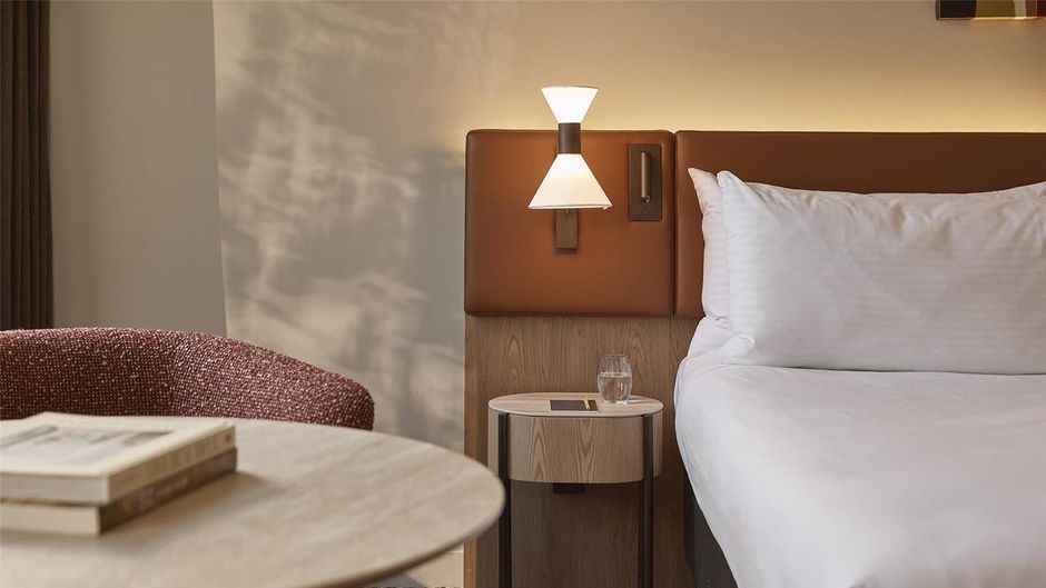 Flagstaff Gardens Melbourne Room