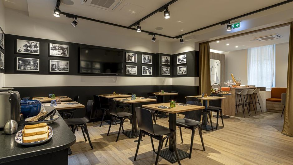 Dantan Hotel Restaurant