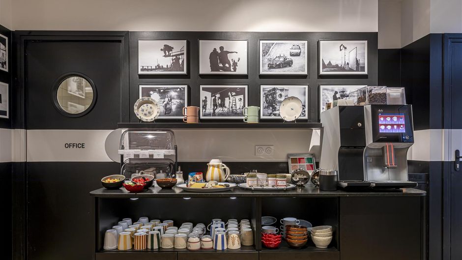 Dantan Hotel Restaurant