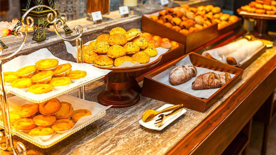 Mercure Xinyang City Center Restaurant