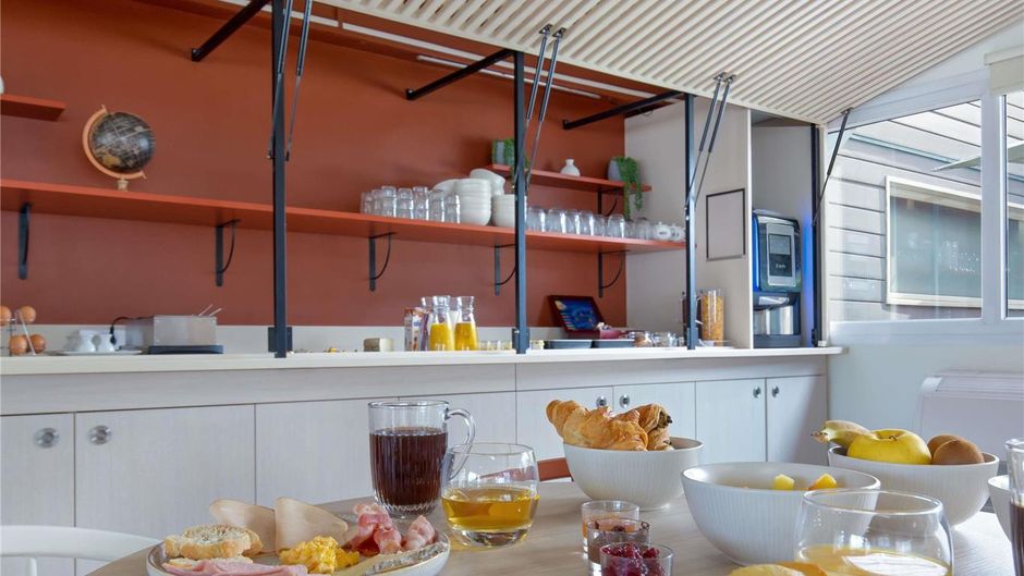 Ibis Styles Aubagne Gemenos Restaurant