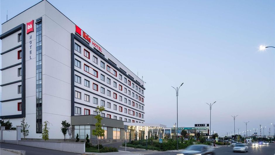 Ibis Tashkent Index Exterior