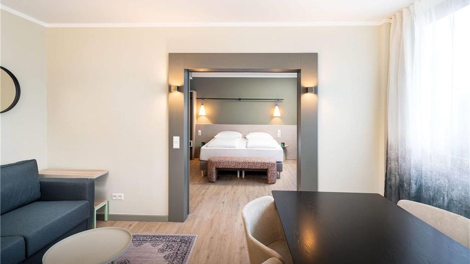 elaya Hotel Stuttgart Ludwigsburg Suite