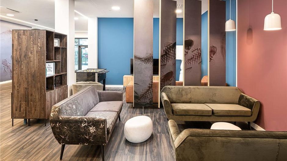 elaya Hotel Augsburg Lobby