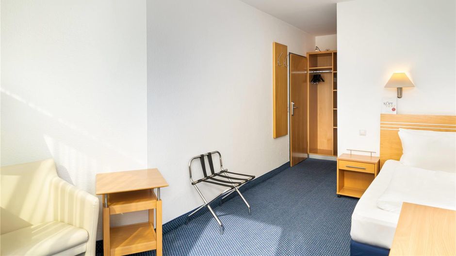 ANA Neotel Room