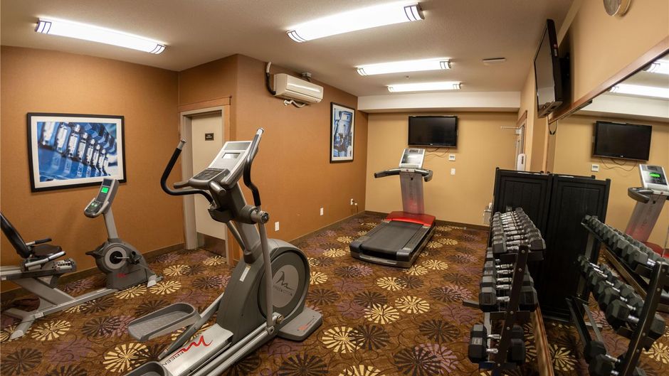 Best Western Plus Rose City Suites Health