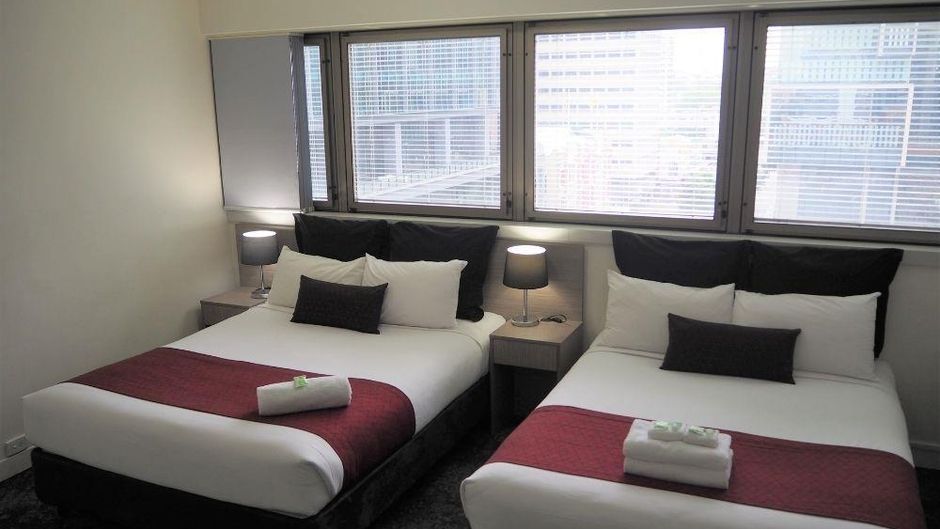 Hotel George Williams Room