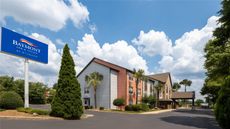 Baymont Inn & Suites Atlanta I-75 South