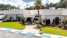 Cottonwood Suites Savannah Hotel