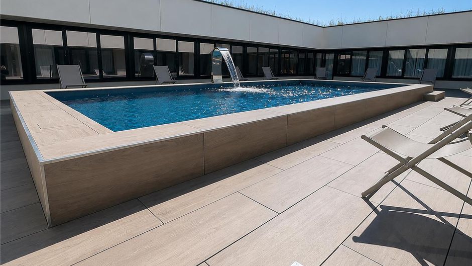 Hotel Garda Pool
