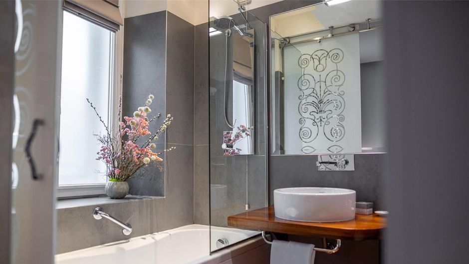 Hotel Duchi Vis a Vis Room