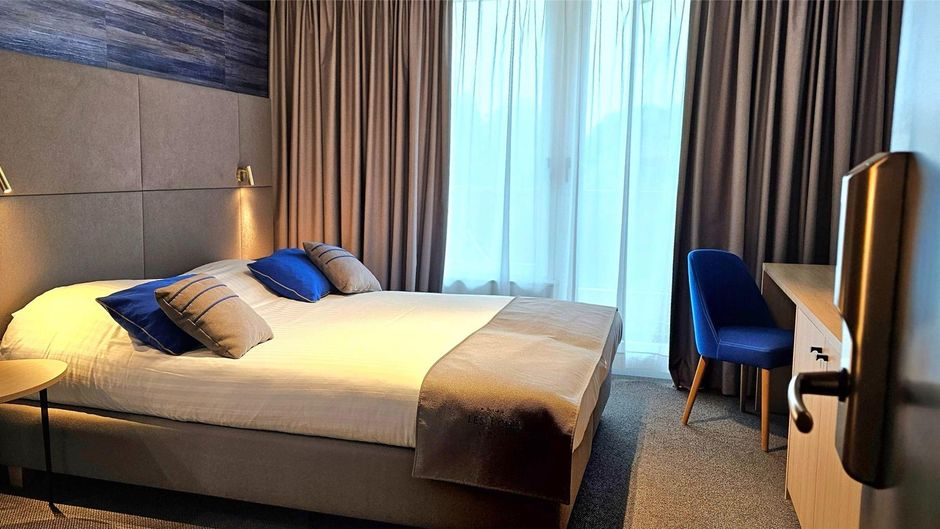 Hotel Les 3 Cles Room