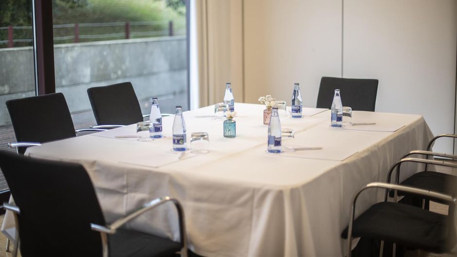Las Caldas Villa Termal Meeting