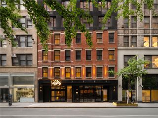 Hotel 38 NYC Tapestry