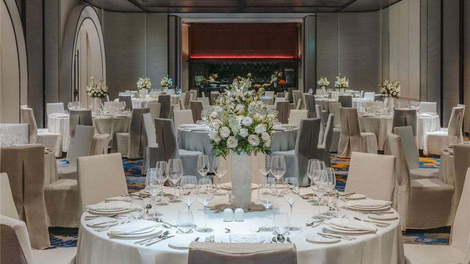 Fairmont Hanoi Meeting