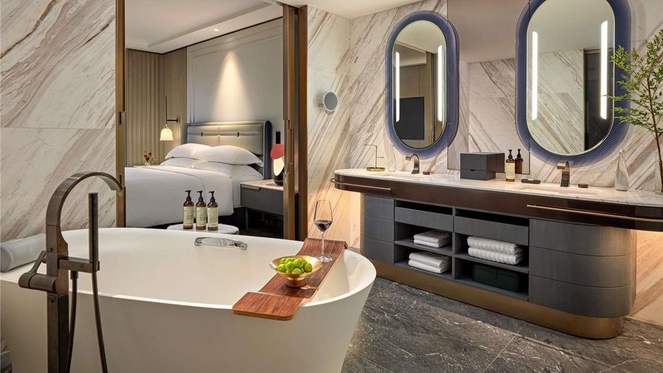 Fairmont Hanoi Room