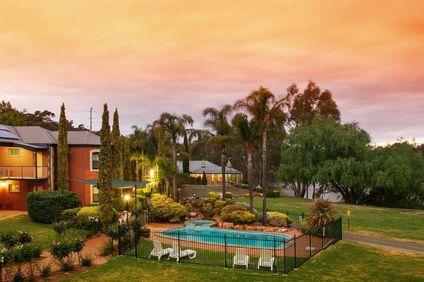 Clare Country Club