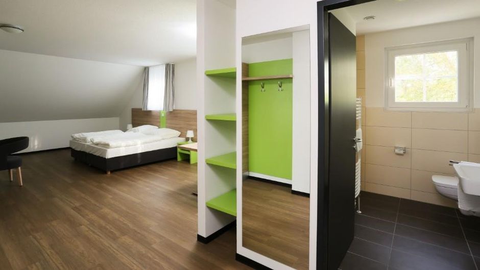 Gut Gremmelin Room