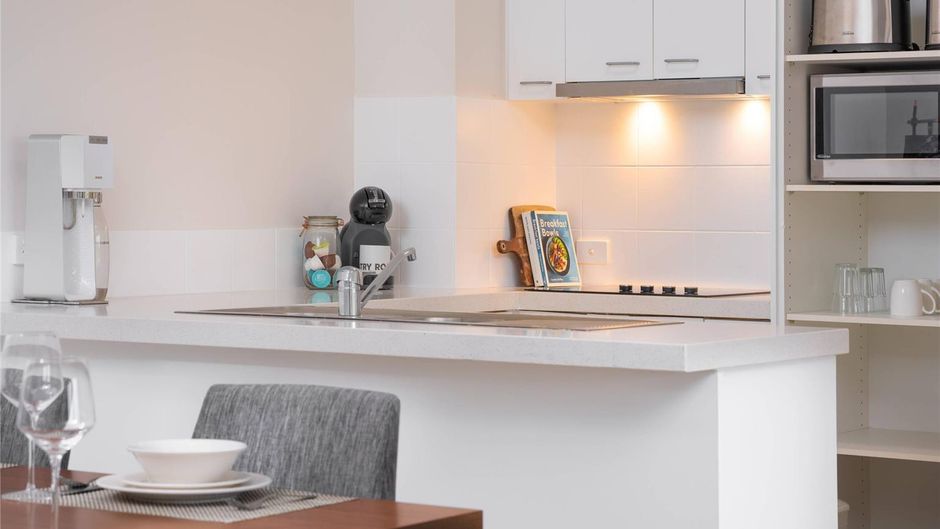 MainStay Suites Kew Room