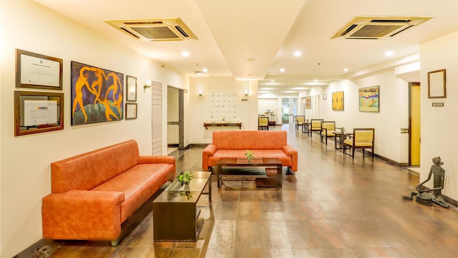 Lemon Tree Hotel, East Delhi Mall Lobby