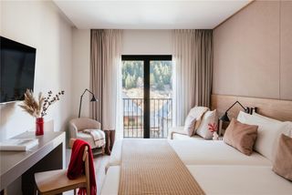 AC Baqueira Ski Resort, Autograph