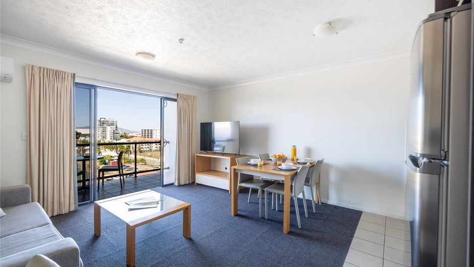 MainStay Suites Townsville Room